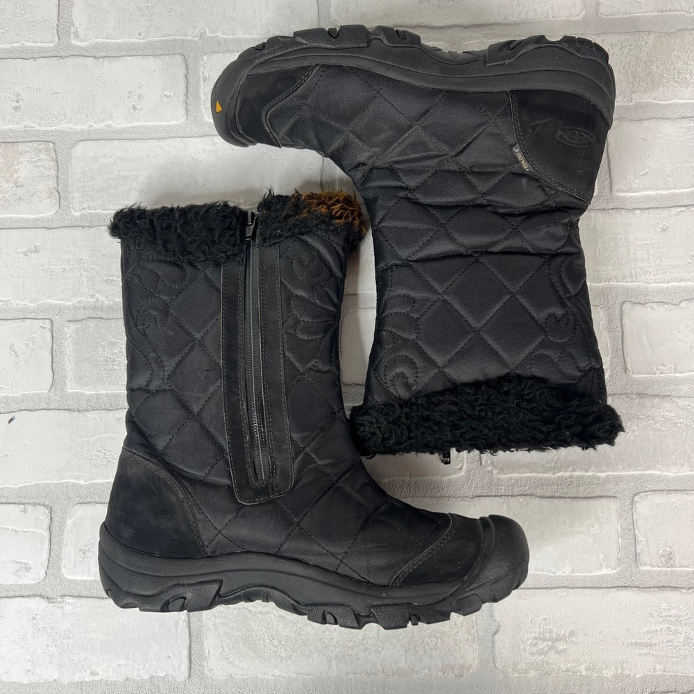 Keen Dry Waterproof Quilted Winter Boots Black Faux Fur Trim Size 9